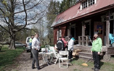 ”Vihtijärven Antiikkiliike” aukaisee ovensa perjantaina 29.5.2015