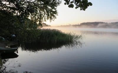 Palokuntanuoret syysleirillä Vihtijärvellä