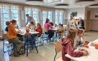 Kylätalolla vietettiin jälleen leppoisaa kyläpäivää 15.3.